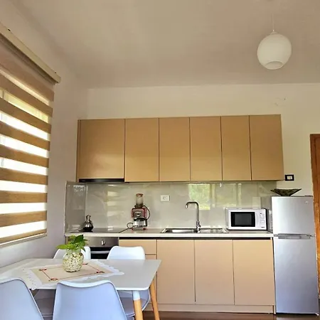 Lake Apartment Apartment Tirana